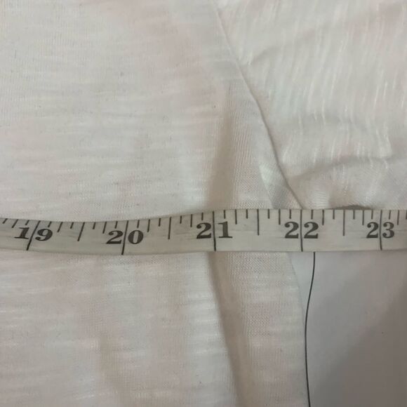 NWT Galaxy White T-shirt - Picture 6 of 7